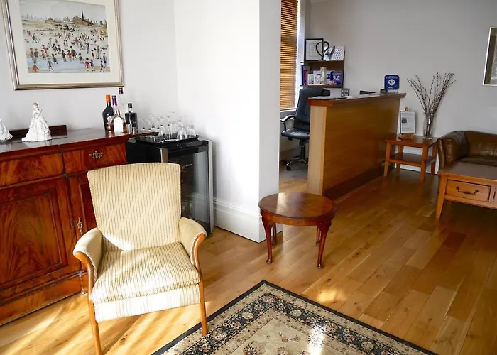 The Redstone Guesthouse Blackpool